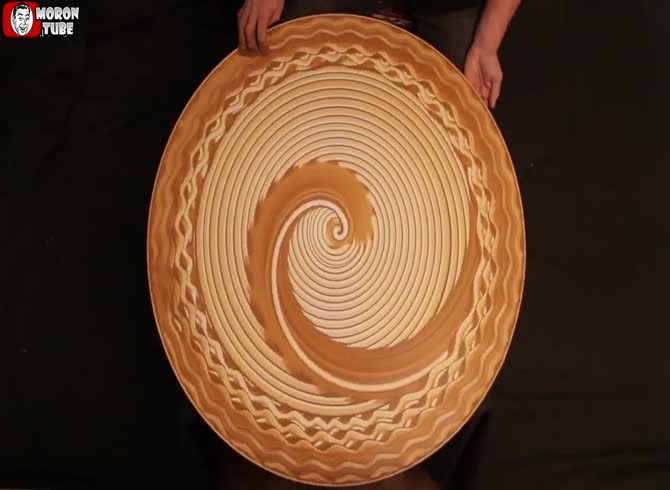 Video :Click and unwind with these clay designs on a potter's wheel